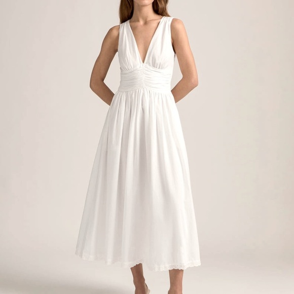 Favorite Daughter Dresses & Skirts - NWT Favorite Daughter Eyes only for you White Sleeveless Dress wedding size 0